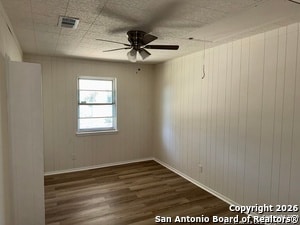 Building Photo - 8816 Oakbrook St