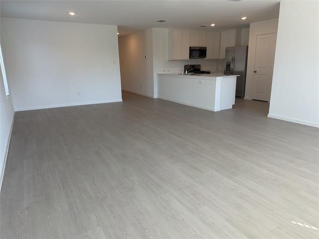 Building Photo - 1861 Ventasso Blvd