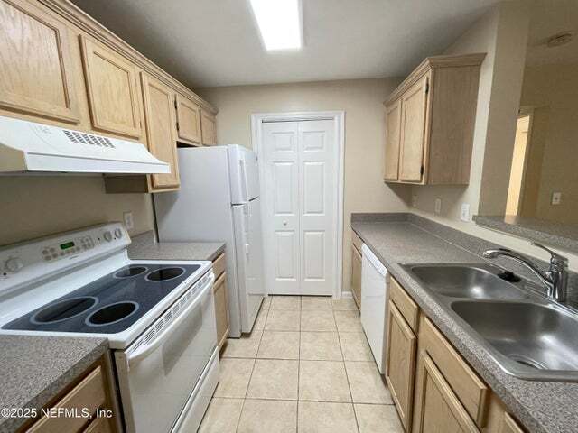 Building Photo - 7701-7613 Timberland Crossing Dr