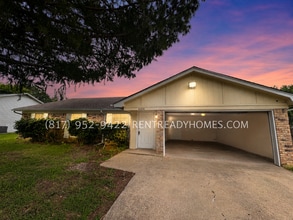 Building Photo - 4404 Willow Crest Dr
