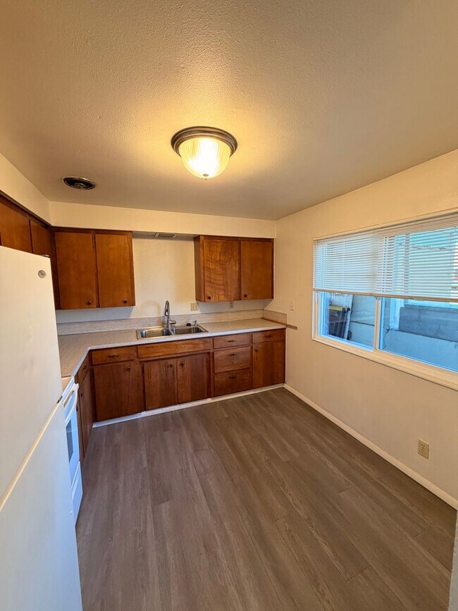 Building Photo - Potter Drive