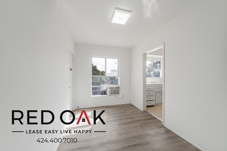 Building Photo - 3366 W 83rd St