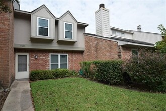Building Photo - 9323 Westwood Village Dr