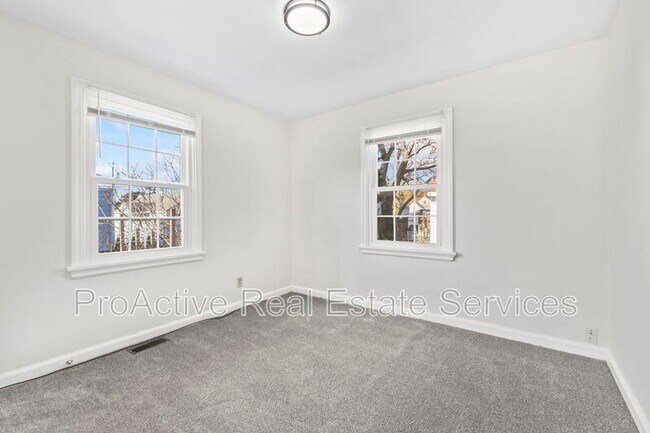 Building Photo - 5404 Portsmouth Blvd