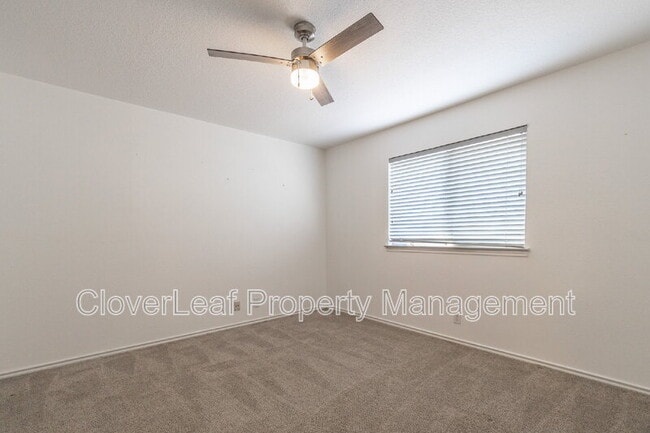 Building Photo - 16615 Raven Glenn