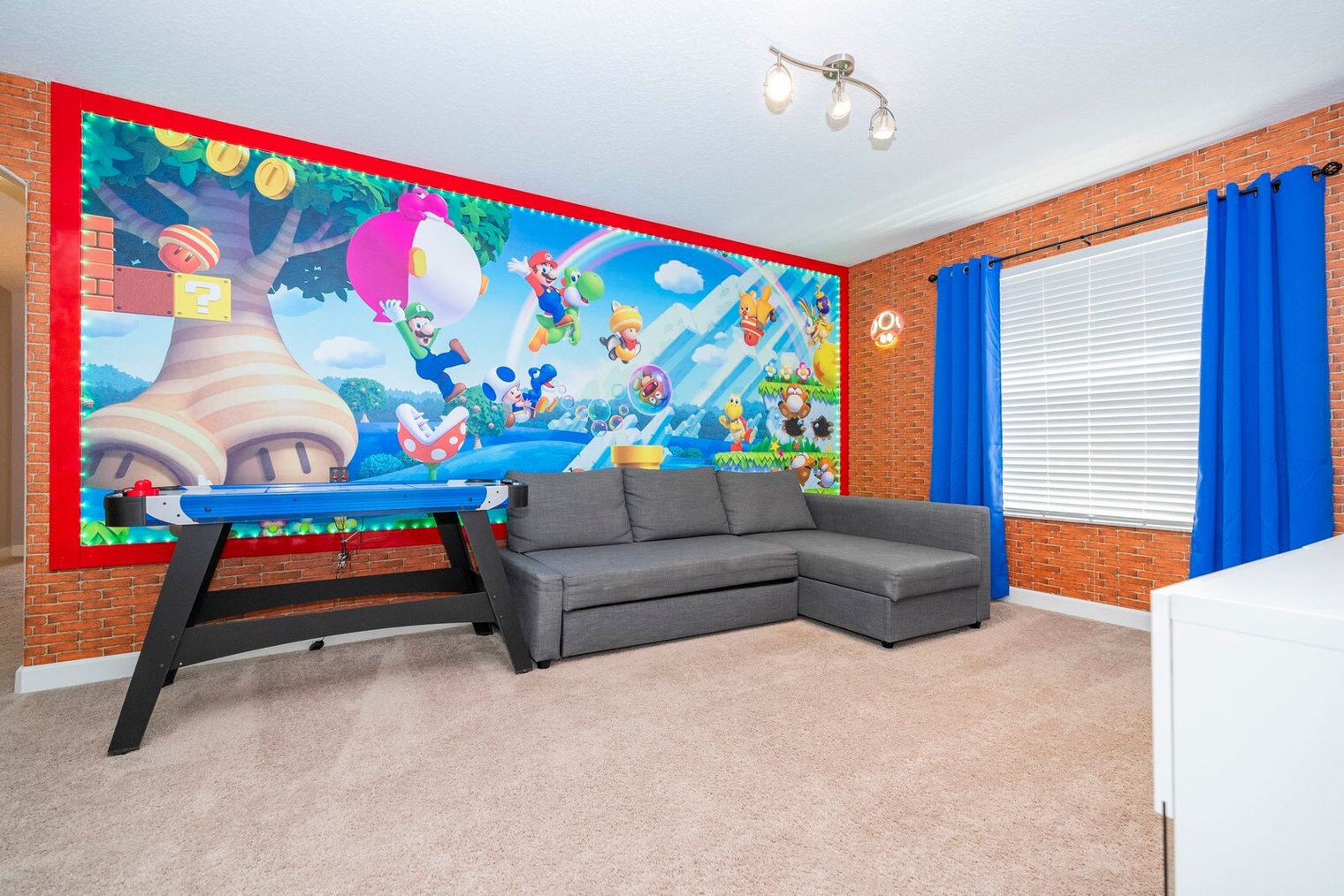 Building Photo - 2934 Buccaneer Palm Rd