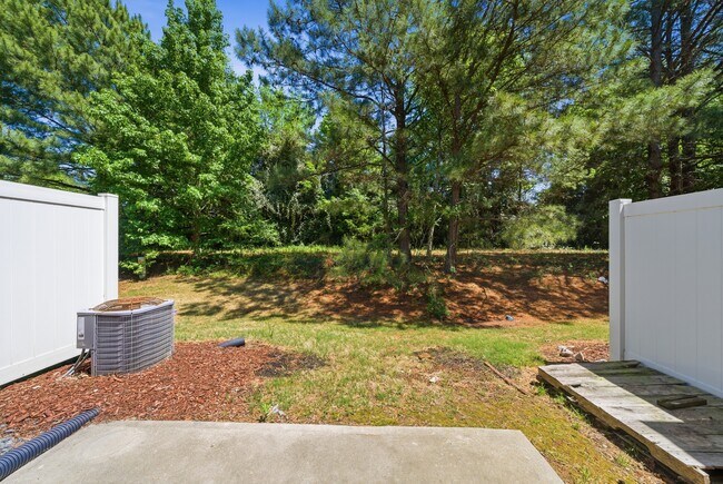 Building Photo - 410 Leighann Ridge Ln