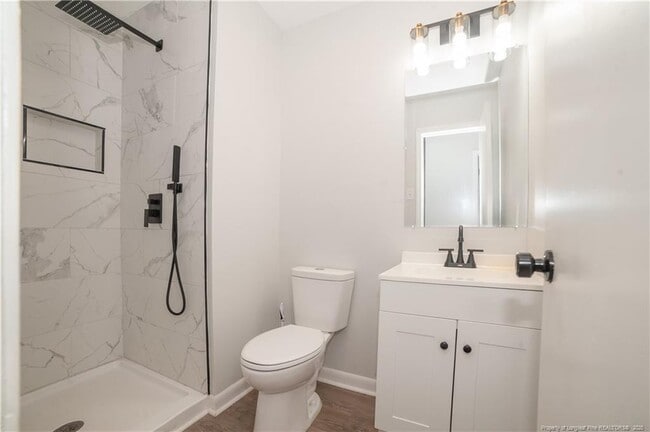 Building Photo - 5512 Lariat Ct