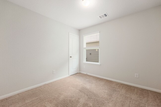 Building Photo - 17555 Greystanes Rd