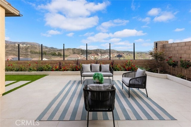 Building Photo - 206 Collino