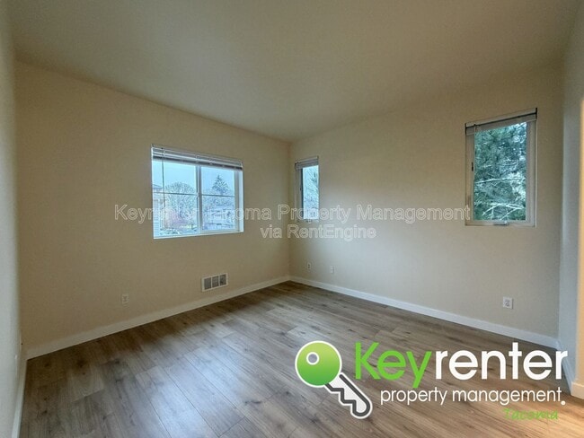 Building Photo - 2155 Bobs Hollow Ln