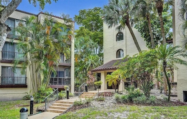 Building Photo - 6060 S Falls Cir Dr