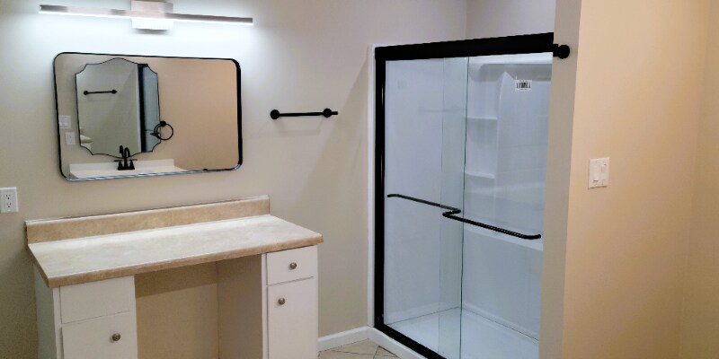 Building Photo - 1542 E Perry St