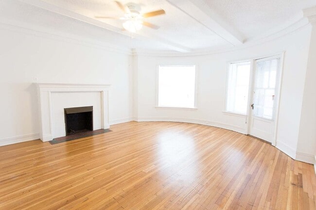 Floorplan - 5487-5491 S. Hyde Park Boulevard