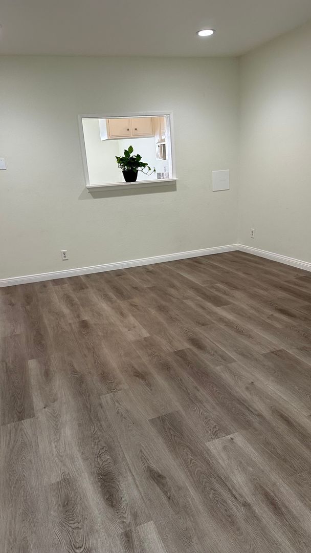 Interior Photo - Kamia Village