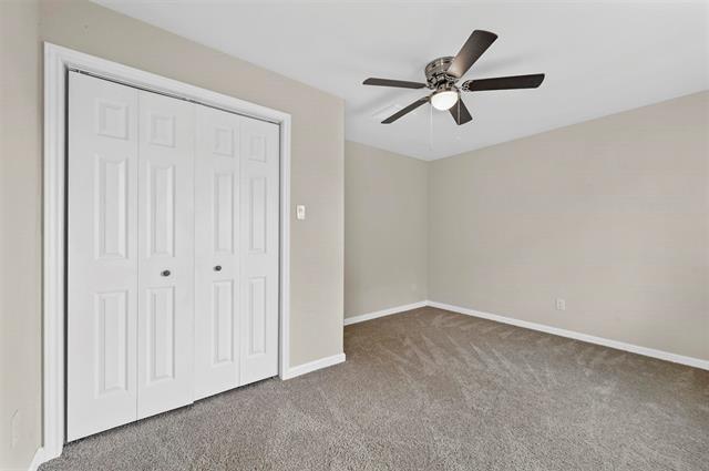 Building Photo - 2602 W Clarendon Dr