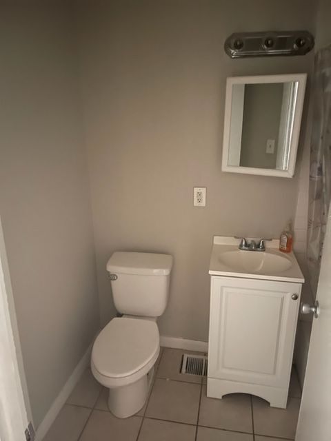 Building Photo - 632 N 32nd St