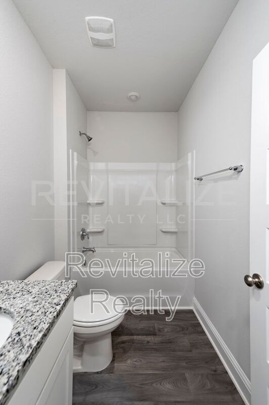 Building Photo - 14531 Dayton Cir