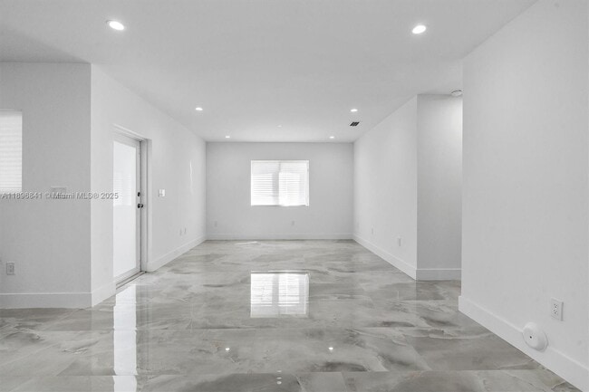 Building Photo - 2924 NW 58th St