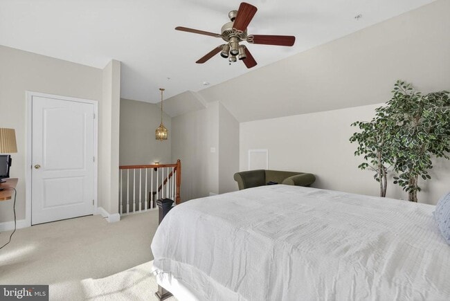 Building Photo - 43789 Water Bay Terrace