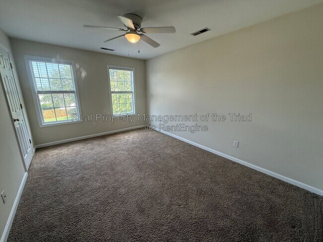 Building Photo - 5101 Ivystone Ln