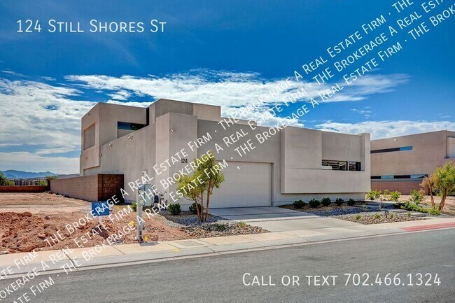 Building Photo - 124 Still Shrs St