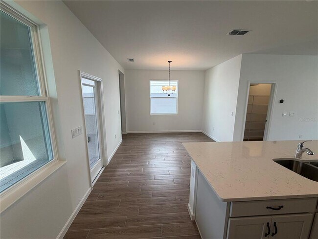 Building Photo - 17334 Beachgrass Aly