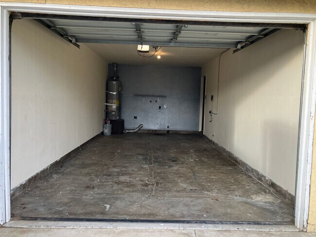 Building Photo - plumeria2509 - 7/50/0 - R