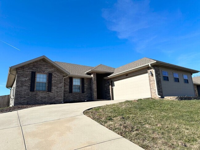 Primary Photo - Your Dream 3-Bed, 2-Bath Brick Haven