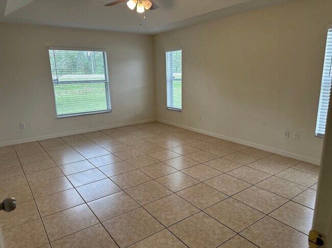 Building Photo - 23 Reidsville Dr