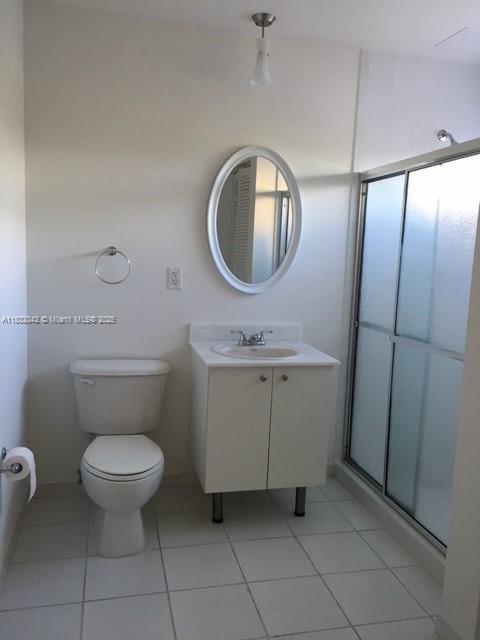 Building Photo - 2694 Inagua Ave