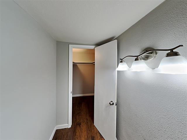 Building Photo - 2141 Province Ln