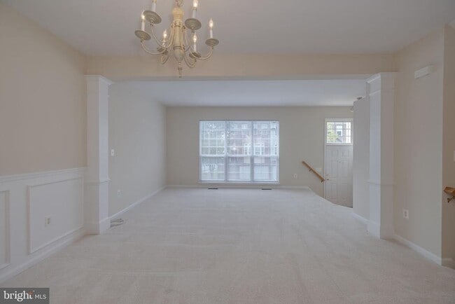 Building Photo - 6144 Cilantro Dr