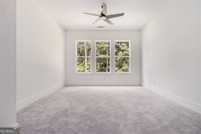 Building Photo - 7043 Foundry Dr