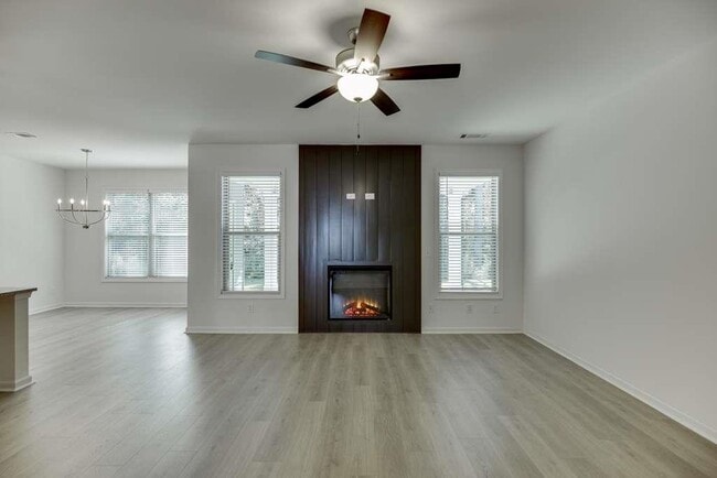 Building Photo - 230 Blue Dragon Dr