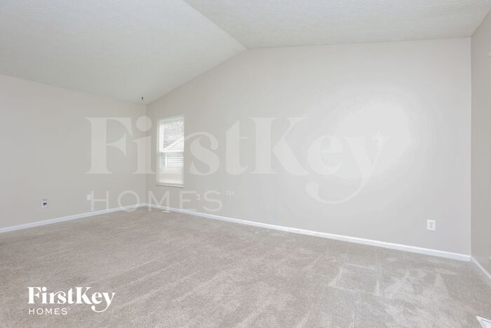 Building Photo - 3215 Heatherside Dr