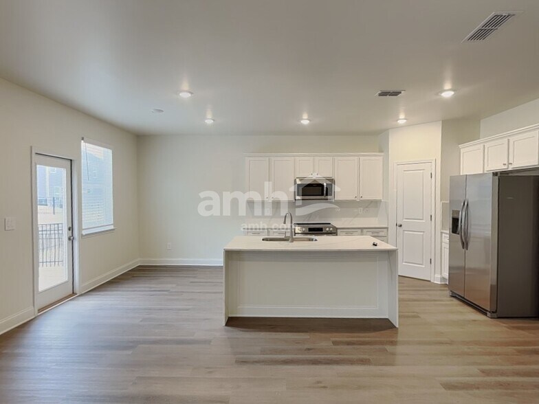 Building Photo - 3632 Mitchem Crk Vw