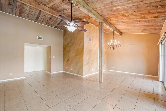 Building Photo - 200 Maitland Ave