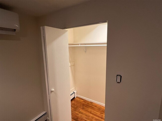 Building Photo - 21 E Cedar St