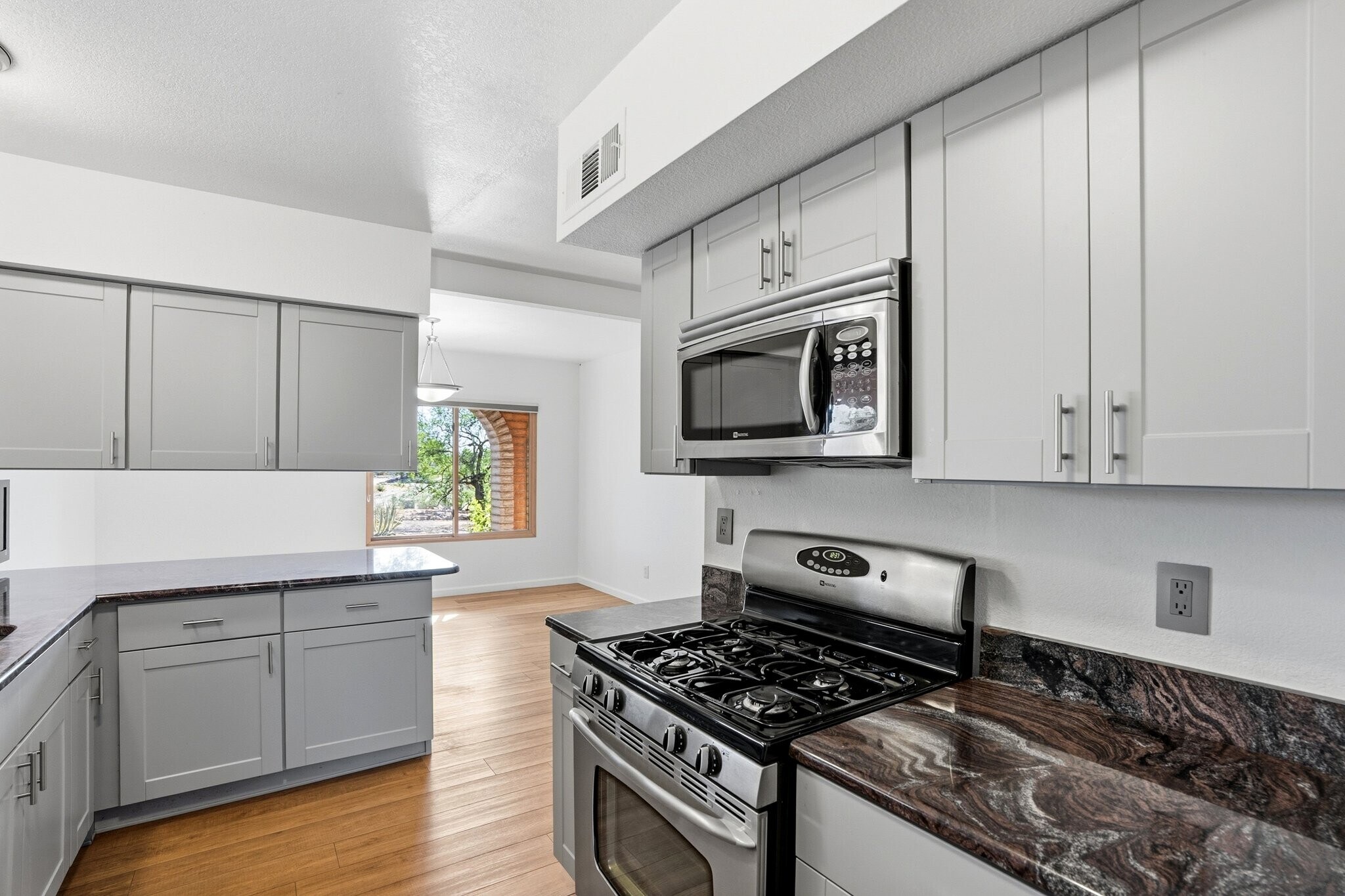Building Photo - 11910 N Joi Dr