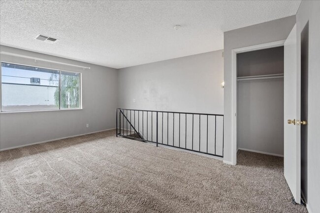 Building Photo - Status: Owner Accepted Application