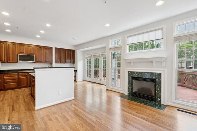 Building Photo - 1788 Paisley Ct