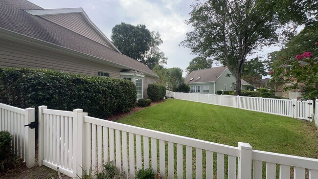Building Photo - Southwood 3BR/ 2BA in Surfside Beach w pool
