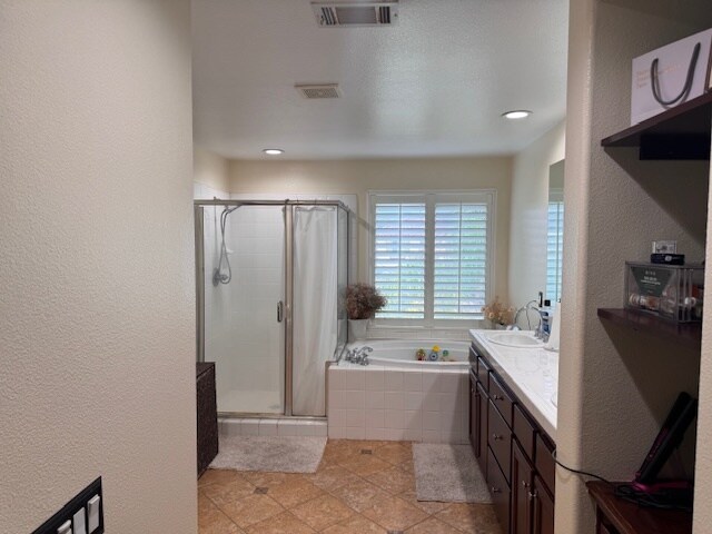 Building Photo - 17423 Smoke Tree Ln