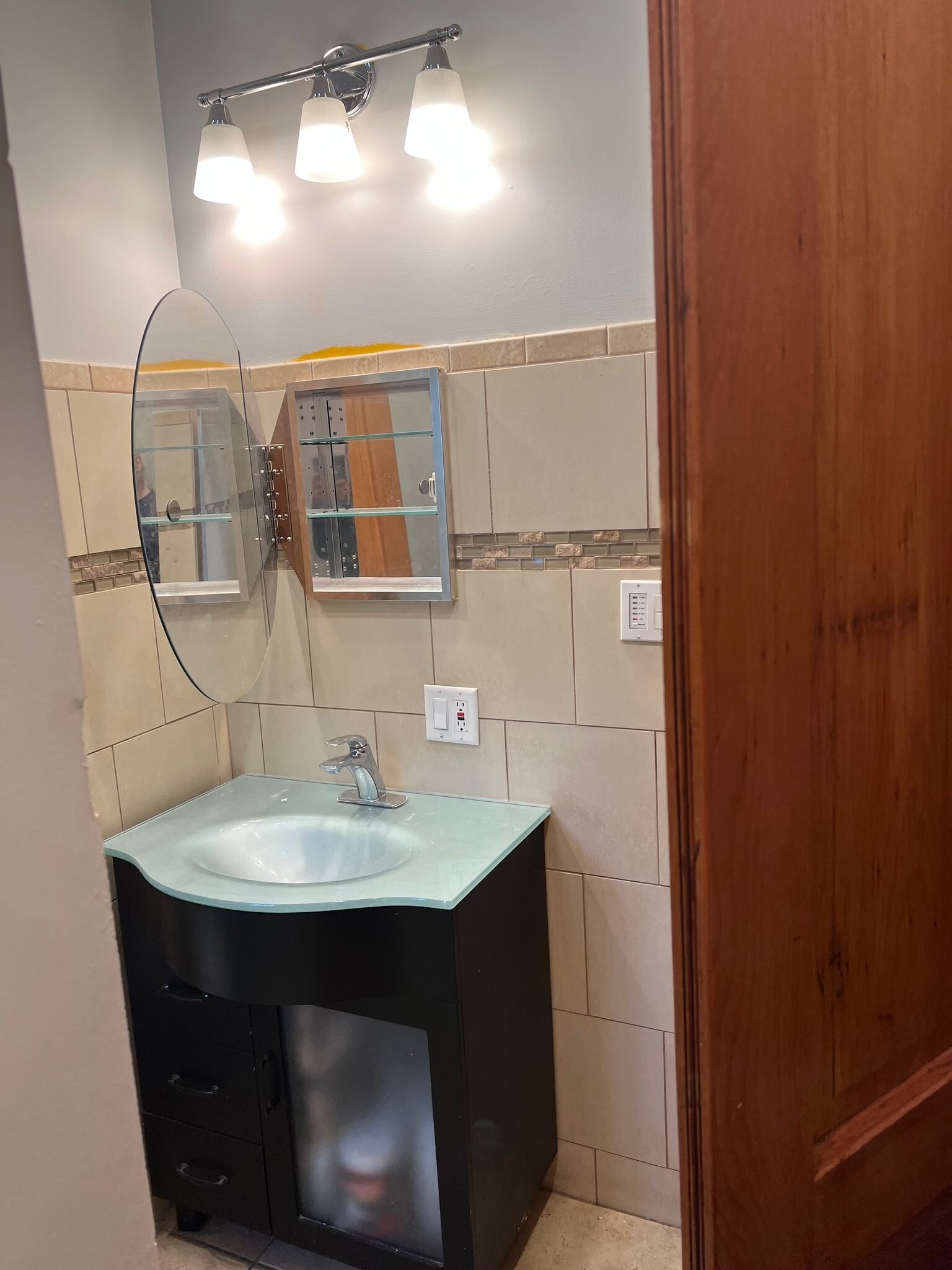 Building Photo - 2311 S Central Park Ave