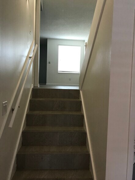 Building Photo - 4511 W La Villa Ln