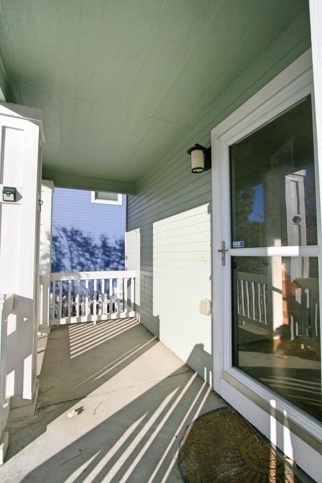 Building Photo - Stunning 4 Bedroom Home in Indigo Ranch!