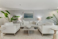 Building Photo - Pier Village Apartments