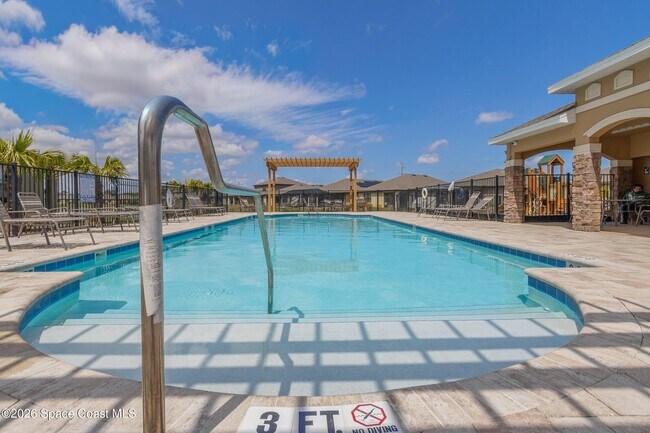 Building Photo - 1357 Mineral Lp Dr NW