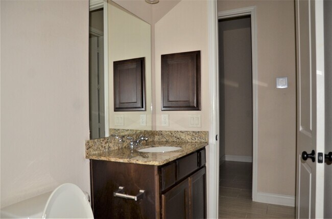 Building Photo - 10811 Croftmore Dr